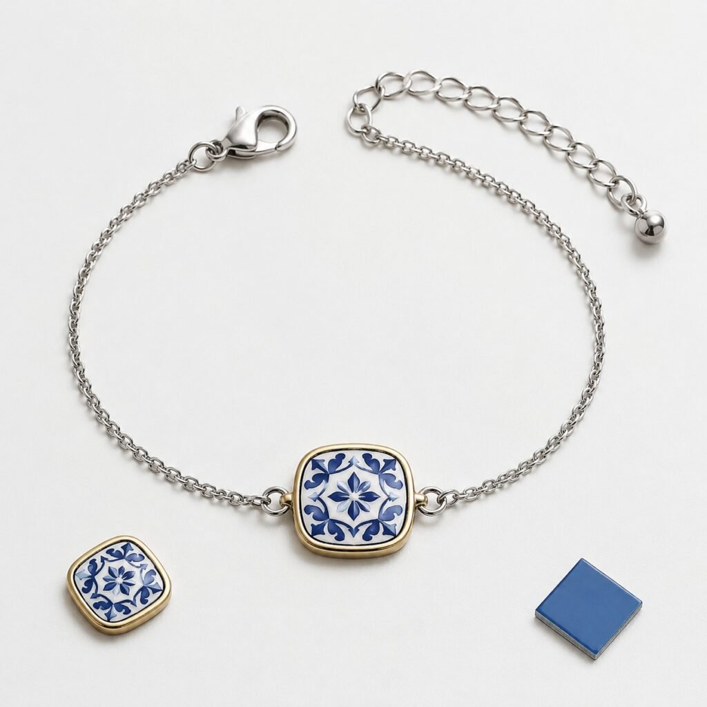 Azulejo stainless steel chain bracelet with complete extension and clasp